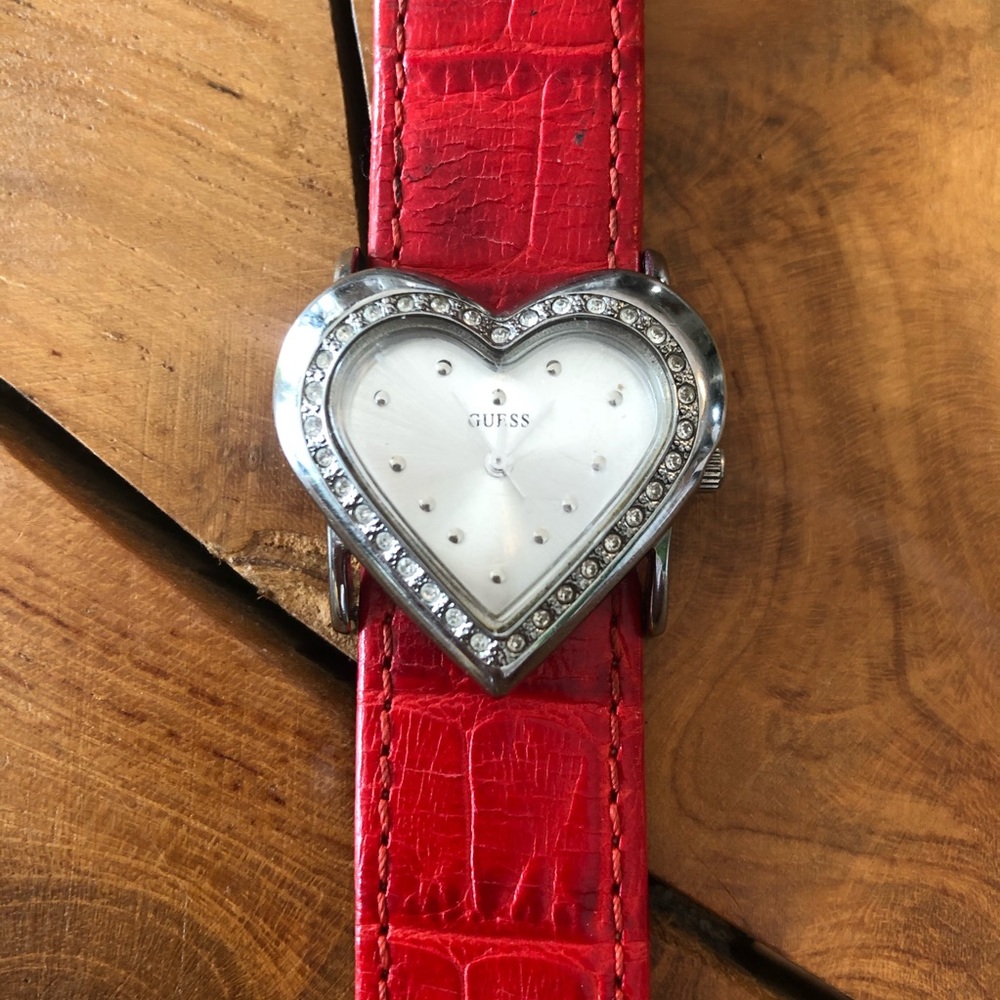 y2k Guess Leather Watch Heart Shape Red Band